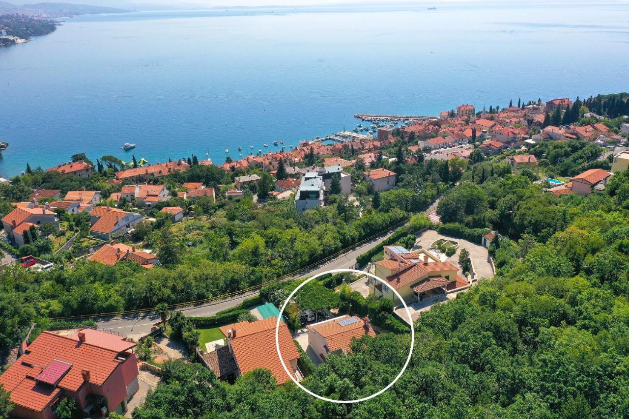 Apartment Feria 1 Opatija Bagian luar foto
